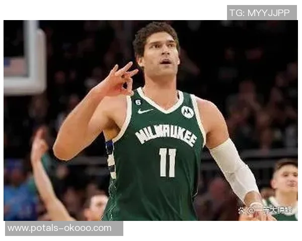 布鲁克洛佩斯：从篮下巨兽到全能球员的华丽转身